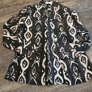 Stevie may button up